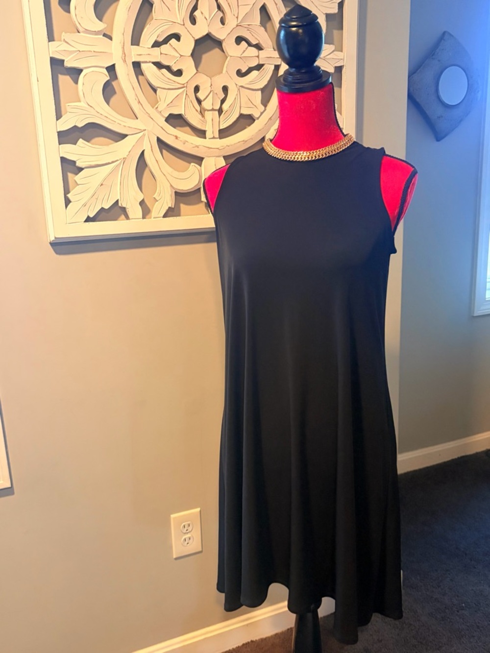 Calvin Klein Black Chain‑Neck Sleeveless Dress – Size M